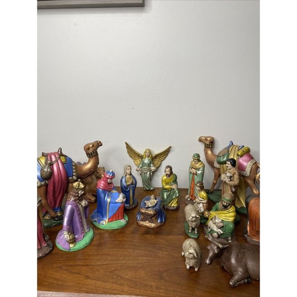Vintage Ceramic Nativity Set Holland Mold 18 pc Hand Painted Glaze Christmas